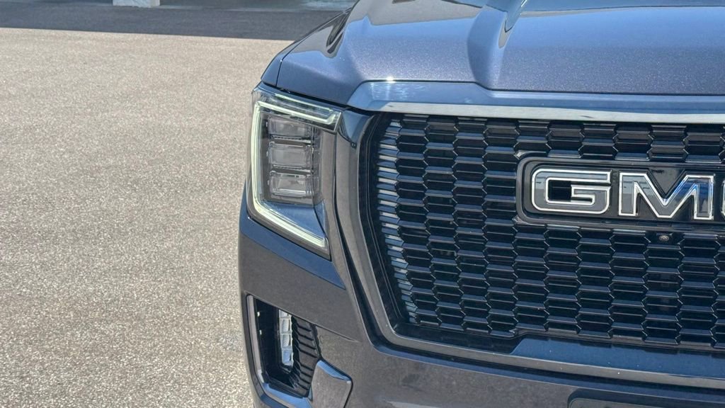 Used 2023 GMC Yukon XL Denali Ultimate image 6