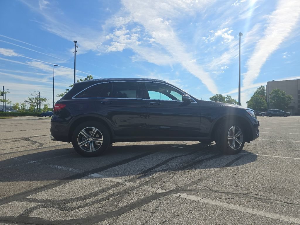 Used 2017 Mercedes-Benz GLC 300 4MATIC image 18