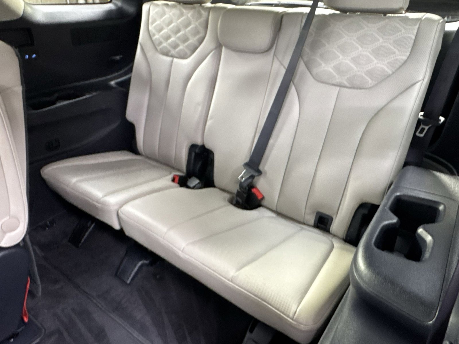 Used 2021 Hyundai Palisade Limited image 30