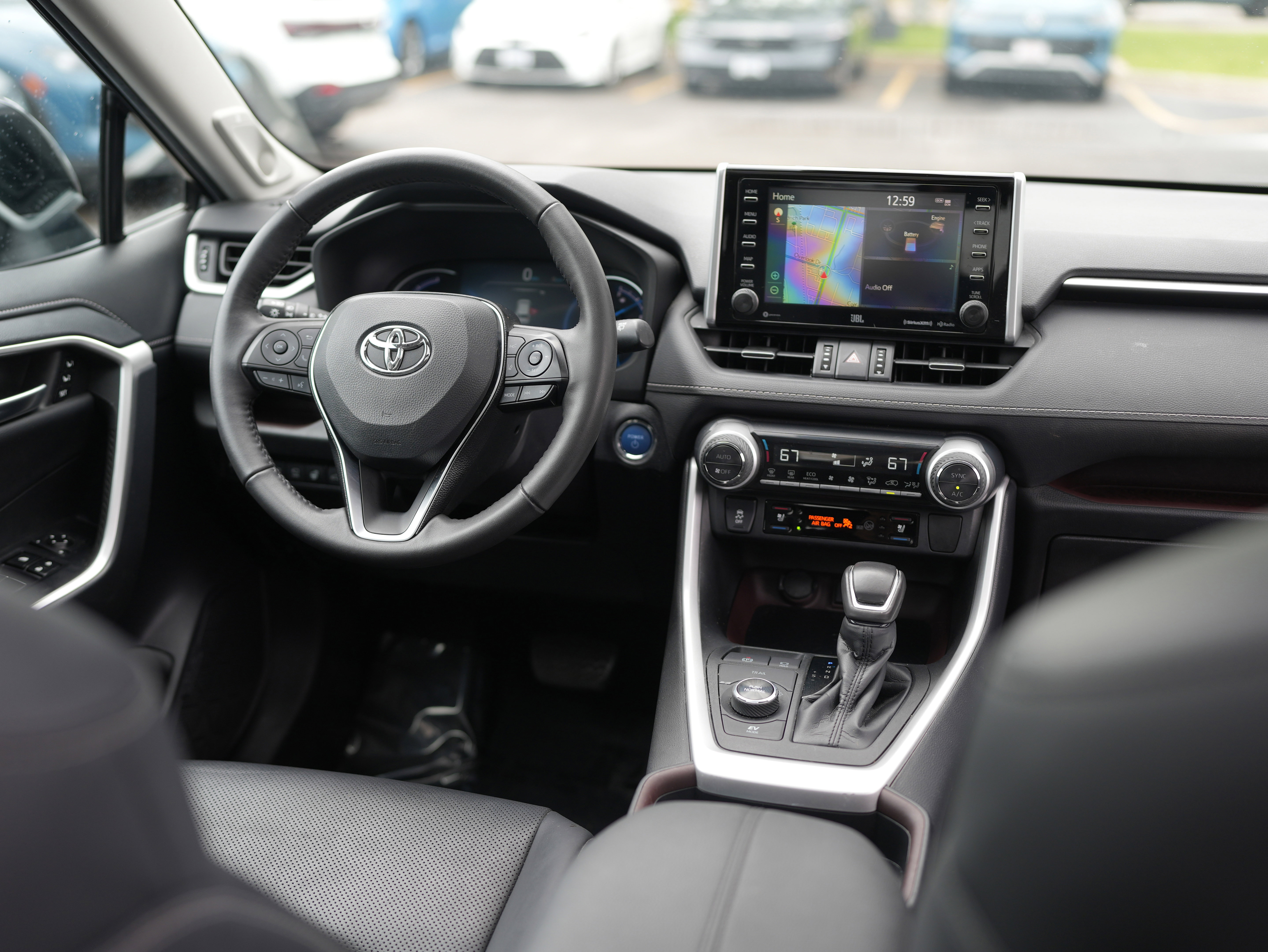 Used 2021 Toyota RAV4 Limited AWD/4WD image 28