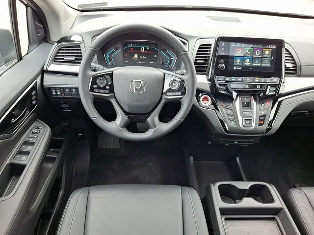 Certified 2024 Honda Odyssey Touring image 8