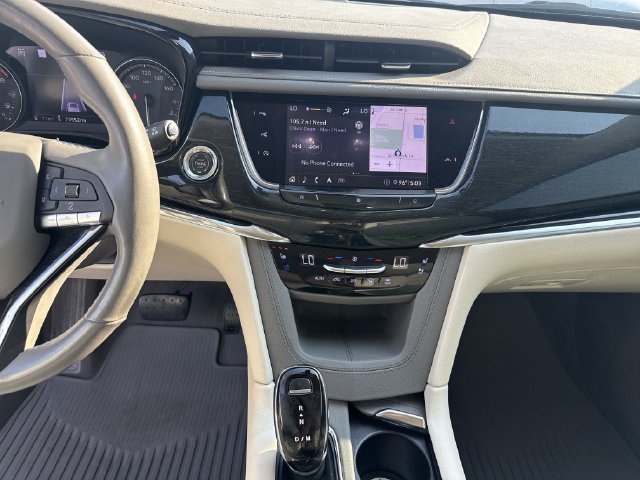 Used 2020 Cadillac XT6 Premium Luxury AWD/4WD image 16