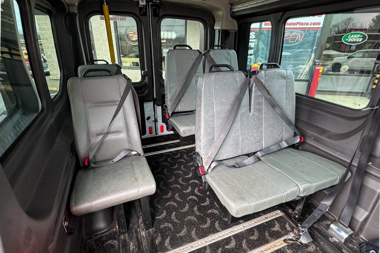 Used 2016 Ford Transit 250 148 Medium Roof image 12