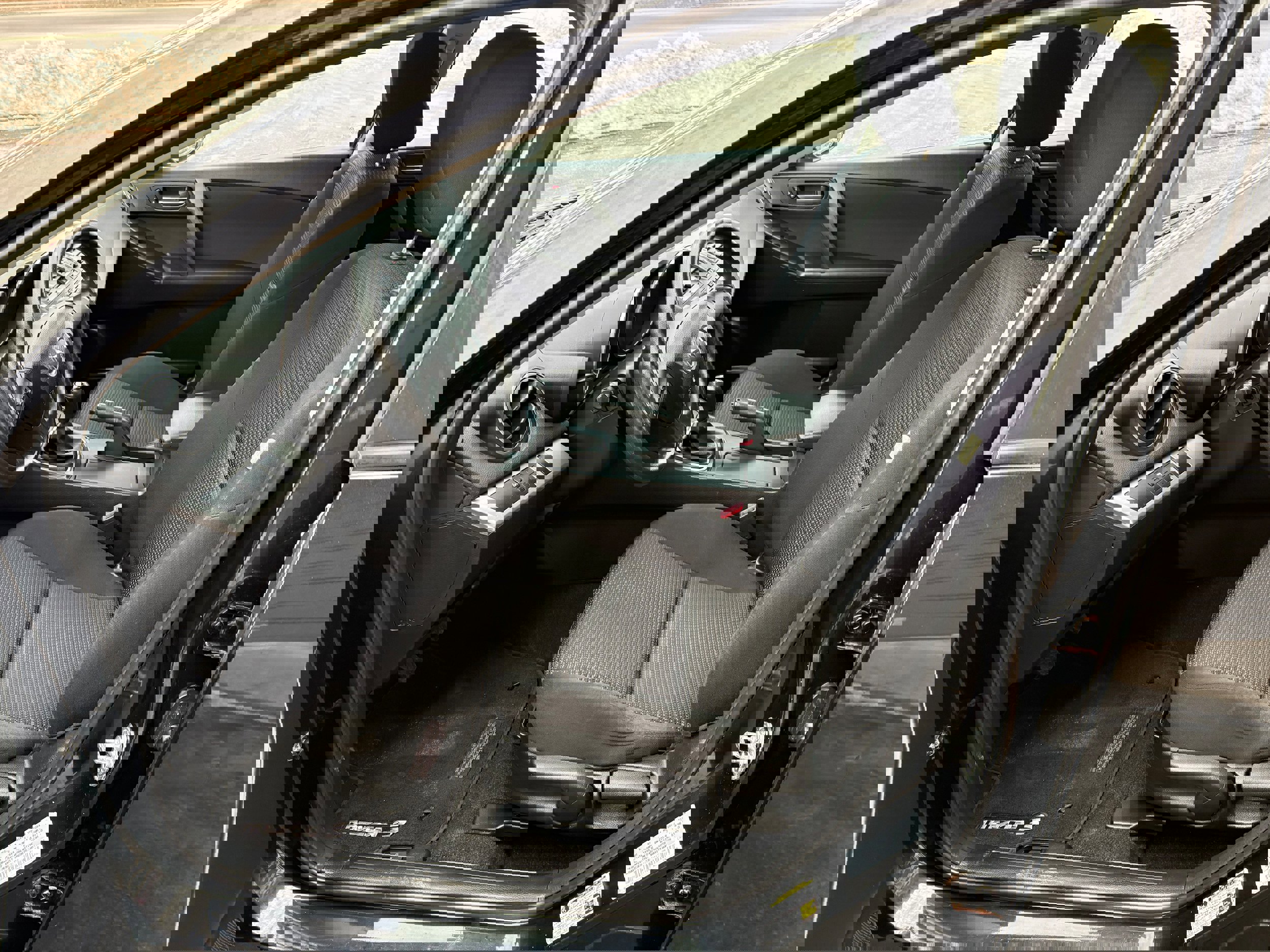 Used 2012 MAZDA MAZDA3 i Sport image 9