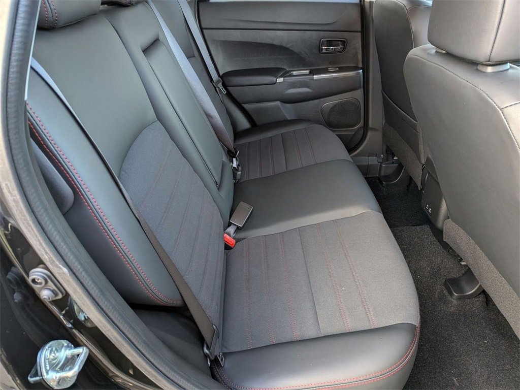 New 2025 Mitsubishi Outlander Sport SE image 27