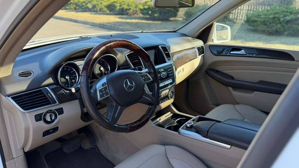 Used 2014 Mercedes-Benz ML 350 4MATIC image 12