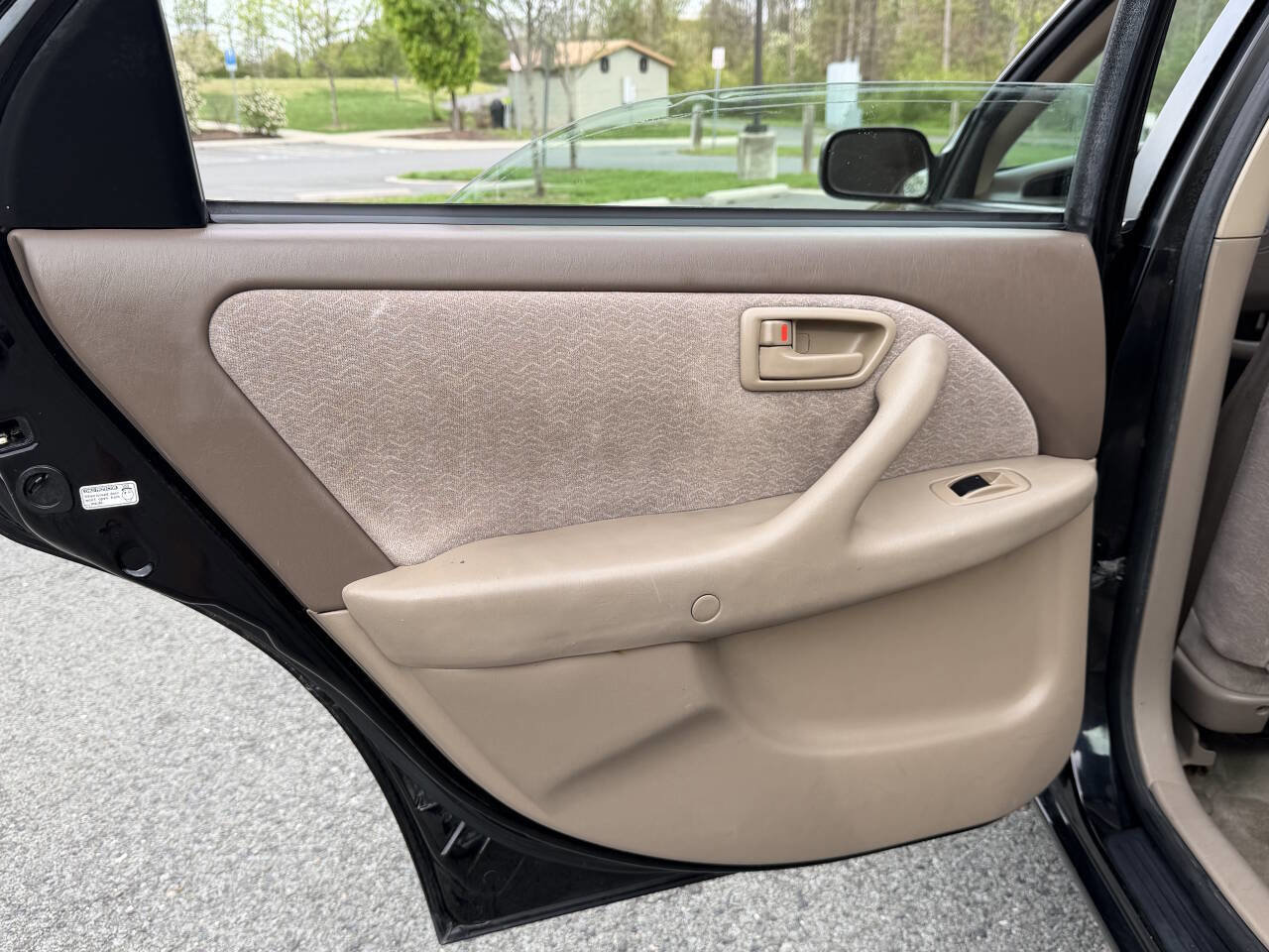 Used 1997 Toyota Camry CE FWD image 24