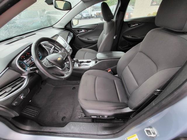 Used 2018 Chevrolet Malibu LT FWD image 17