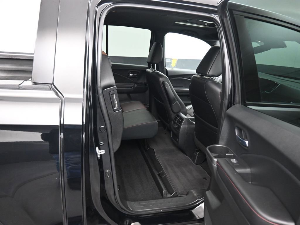 Used 2021 Honda Ridgeline Black Edition image 39