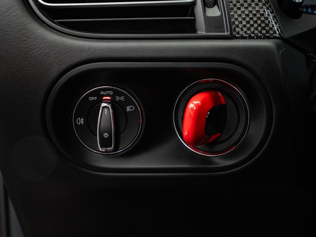 Certified 2024 Porsche Macan GTS AWD/4WD image 42