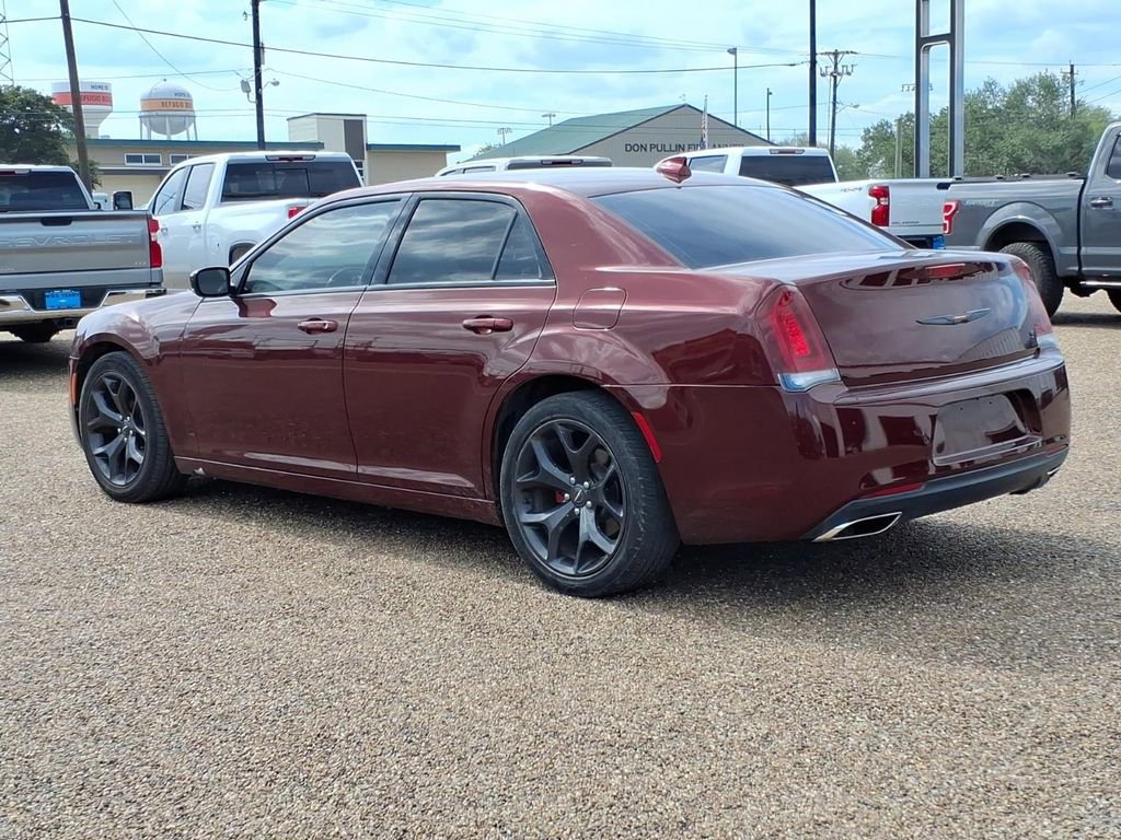 Used 2021 Chrysler 300 S RWD image 3
