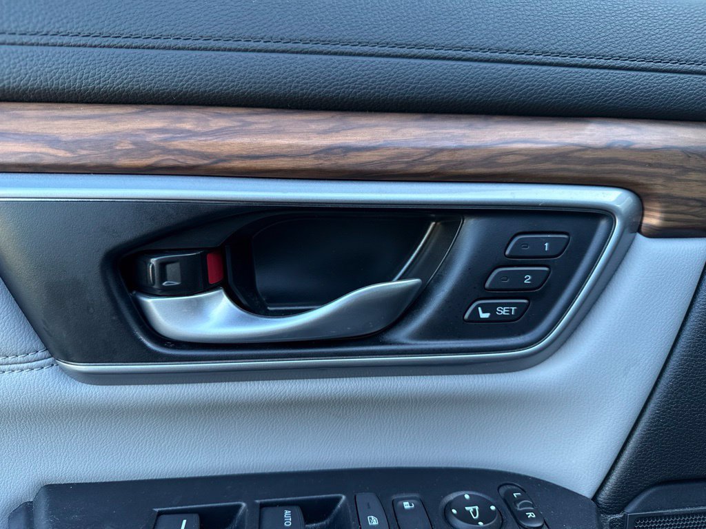 Used 2022 Honda CR-V EX-L image 15