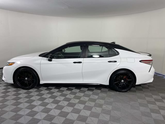 Used 2019 Toyota Camry SE FWD image 5