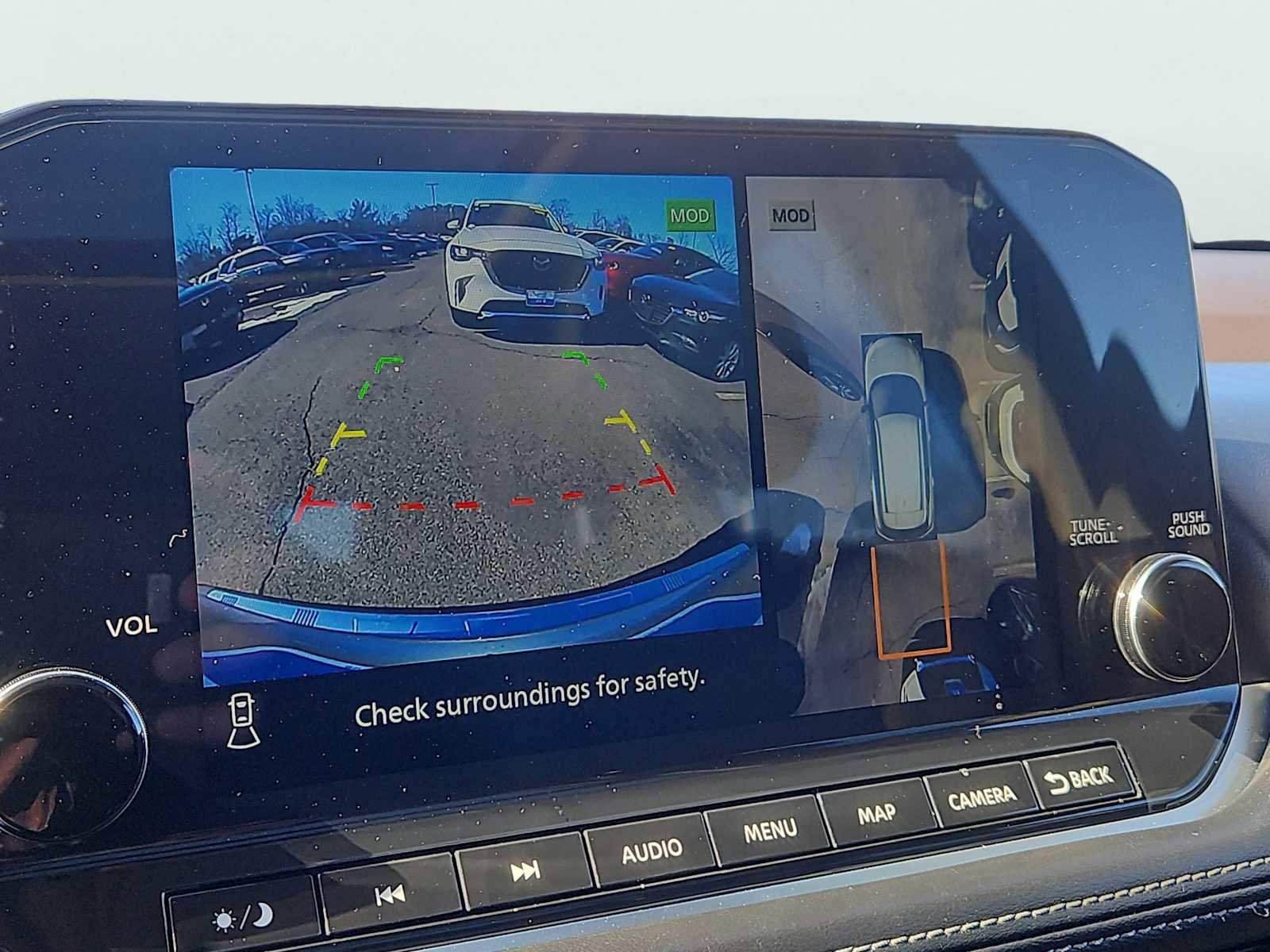 Used 2023 Nissan Rogue SL w/ SL Premium Package image 16