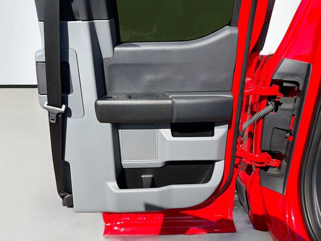 Used 2024 Ford F350 XL RWD image 30
