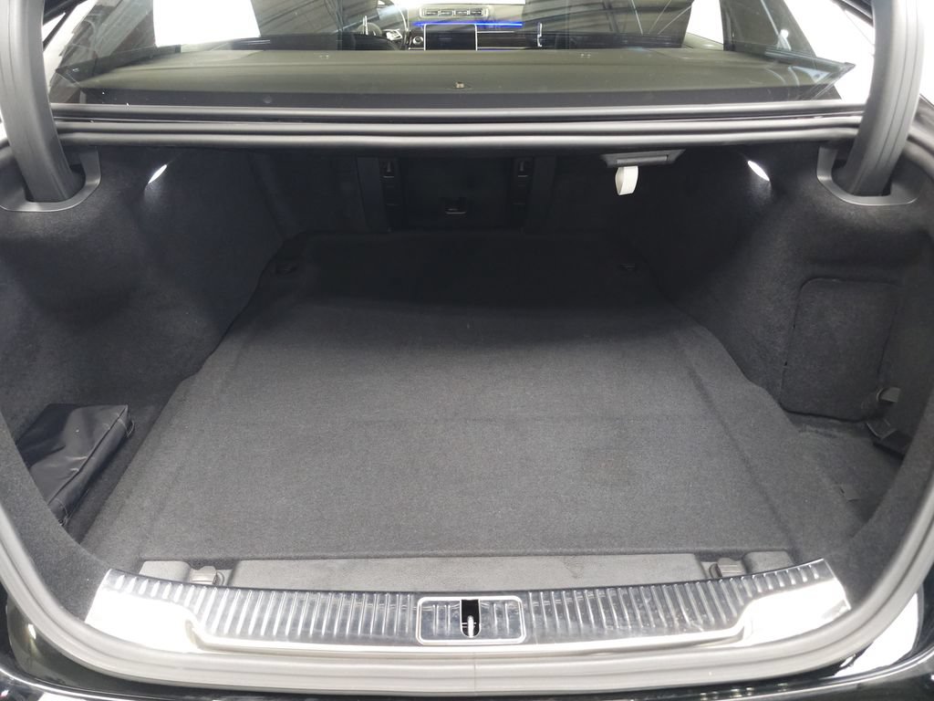 Used 2024 Mercedes-Benz S 580e 4MATIC Sedan image 34