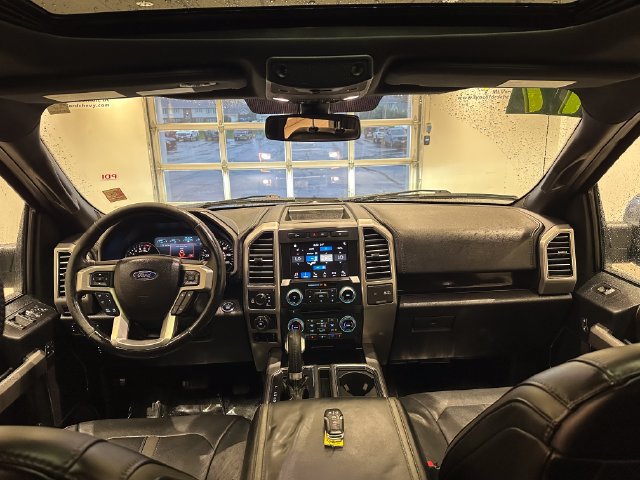 Used 2017 Ford F150 Platinum w/ Equipment Group 701A Luxury AWD/4WD image 10