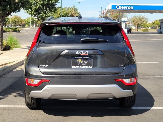 New 2026 Kia Niro EX FWD image 5