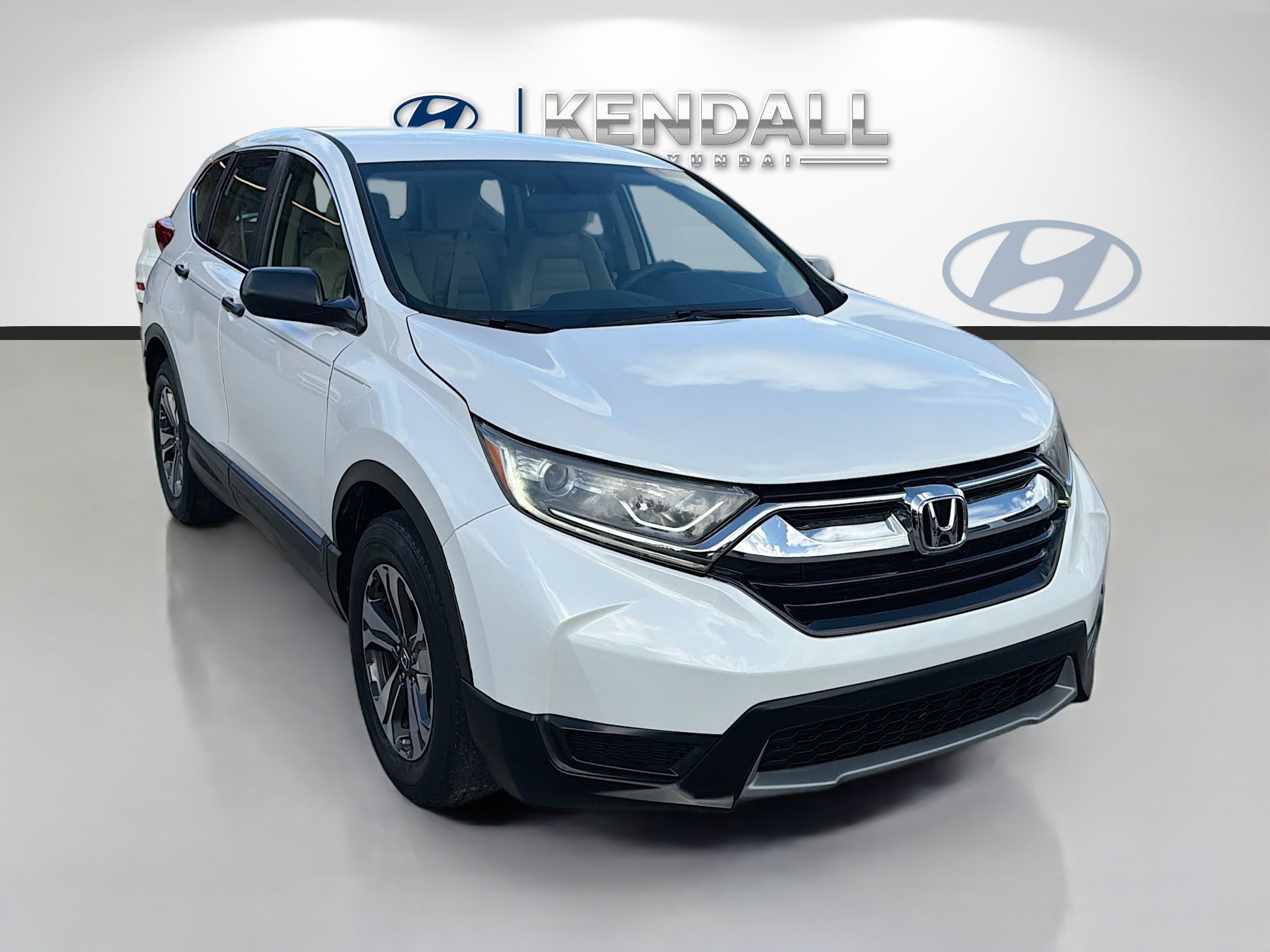 Used 2019 Honda CR-V LX image 1