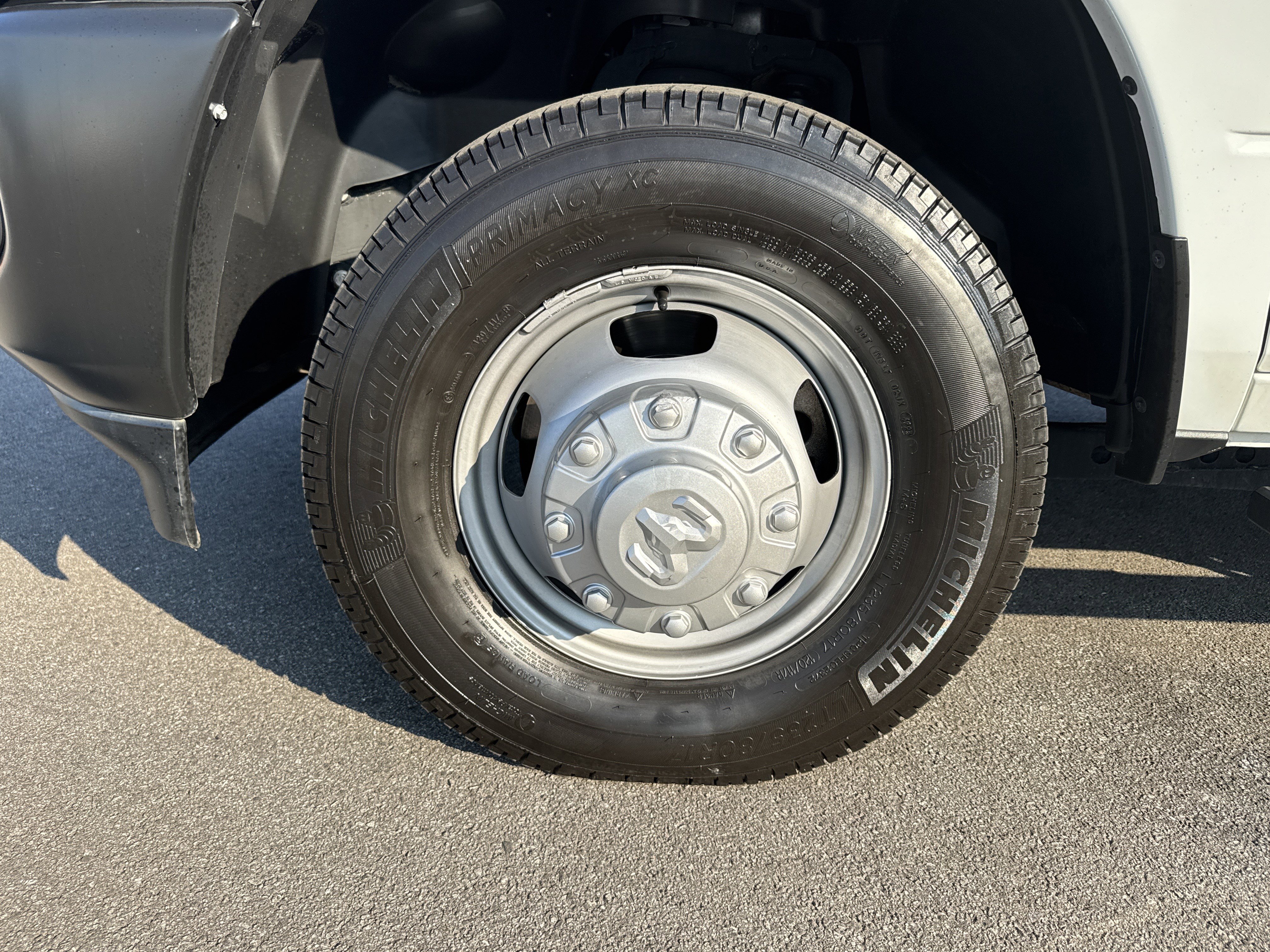 Used 2022 RAM 3500 Tradesman w/ Electrical Accessory Group image 13