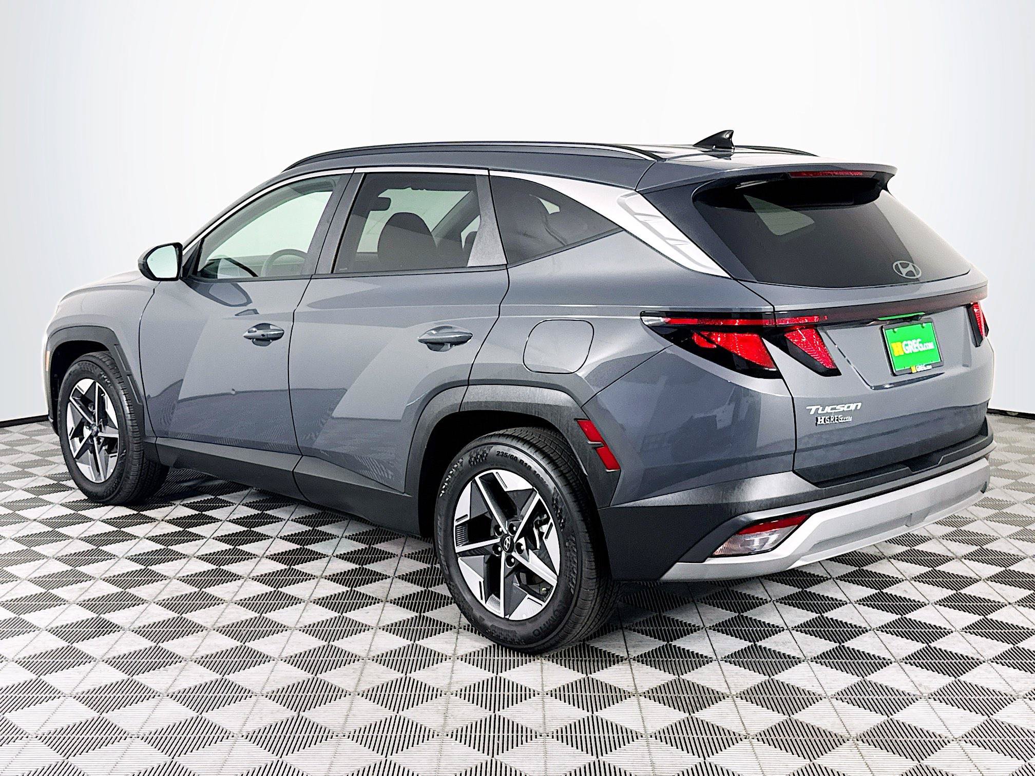 Used 2026 Hyundai Tucson SEL FWD image 6