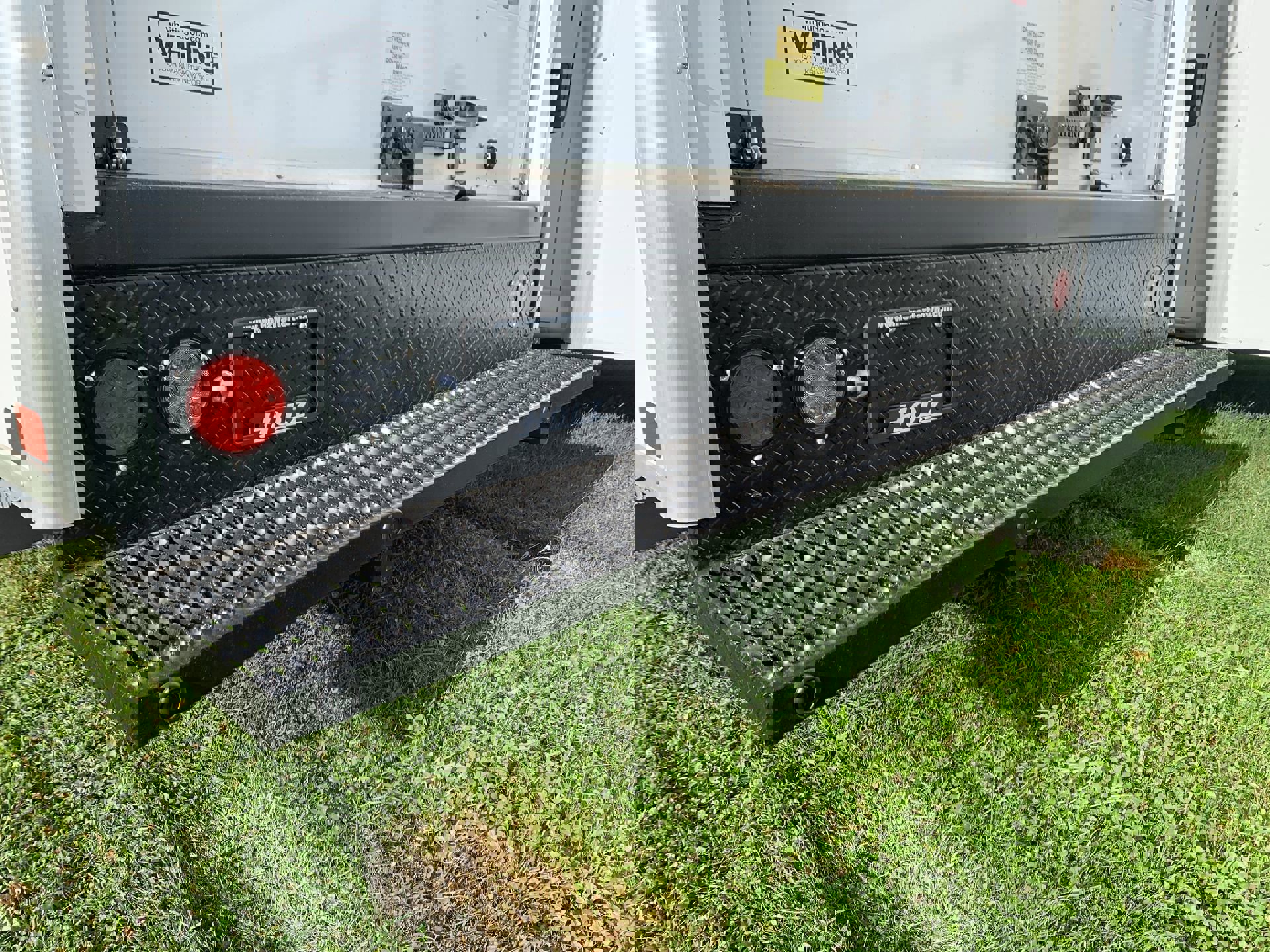 New 2025 GMC Savana 3500 1WT w/ Power Convenience Package image 38