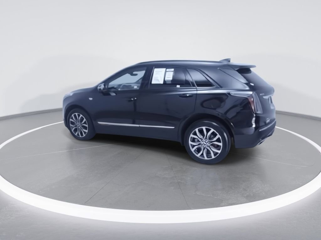 Used 2024 Cadillac XT5 Sportv w/ LPO, Red Accent Package image 6