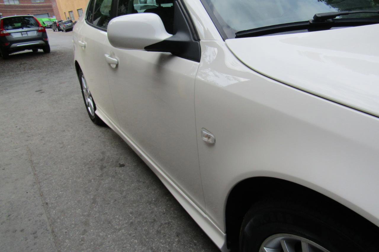 Used 2008 Saab 9-3 2.0T w/ Moonroof Package FWD image 19