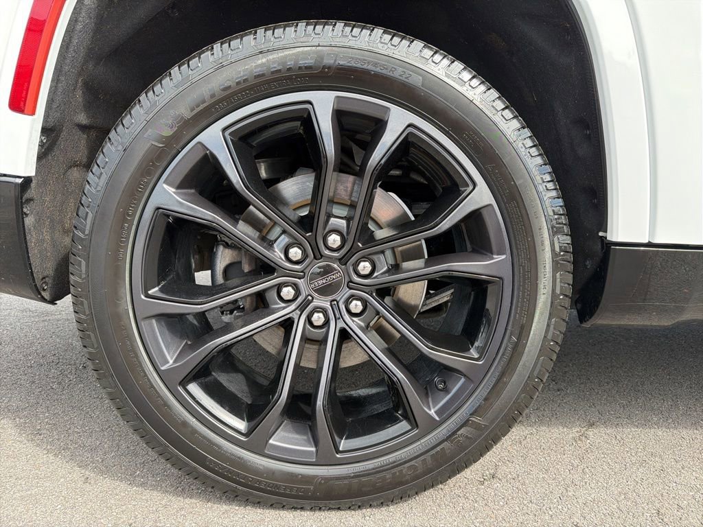 Used 2024 Jeep Grand Wagoneer Series II w/ Quick Order Packagew 28T image 16