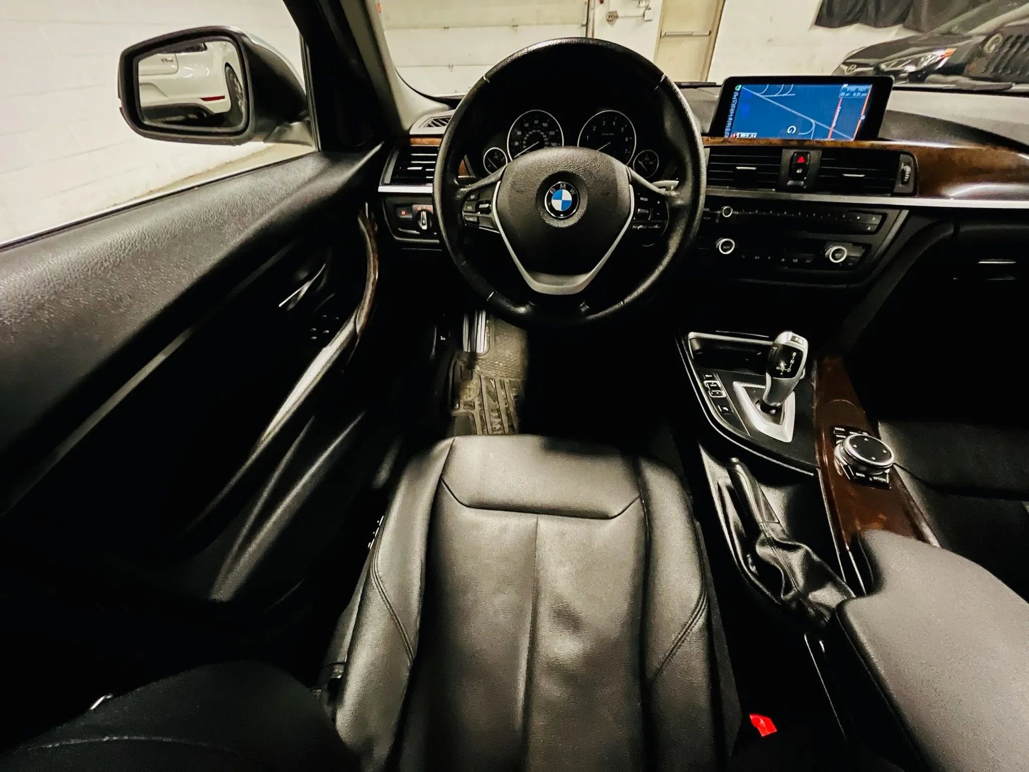 Used 2015 BMW 328i Sedan image 12