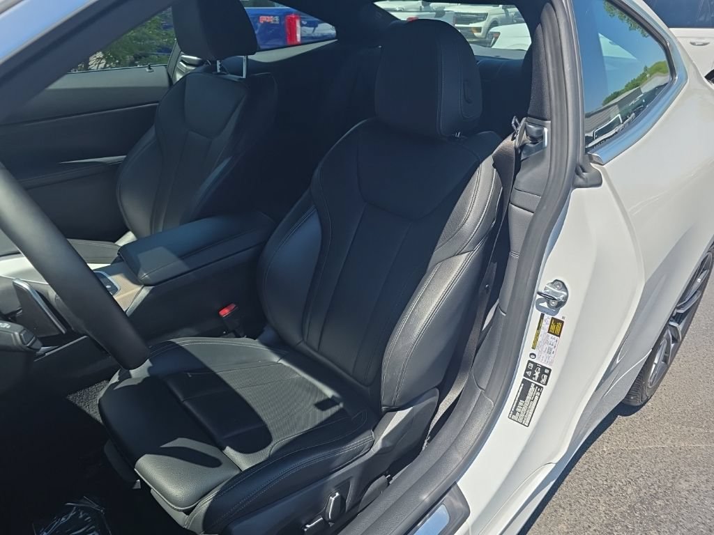 Used 2025 BMW 430i xDrive Coupe AWD/4WD image 12