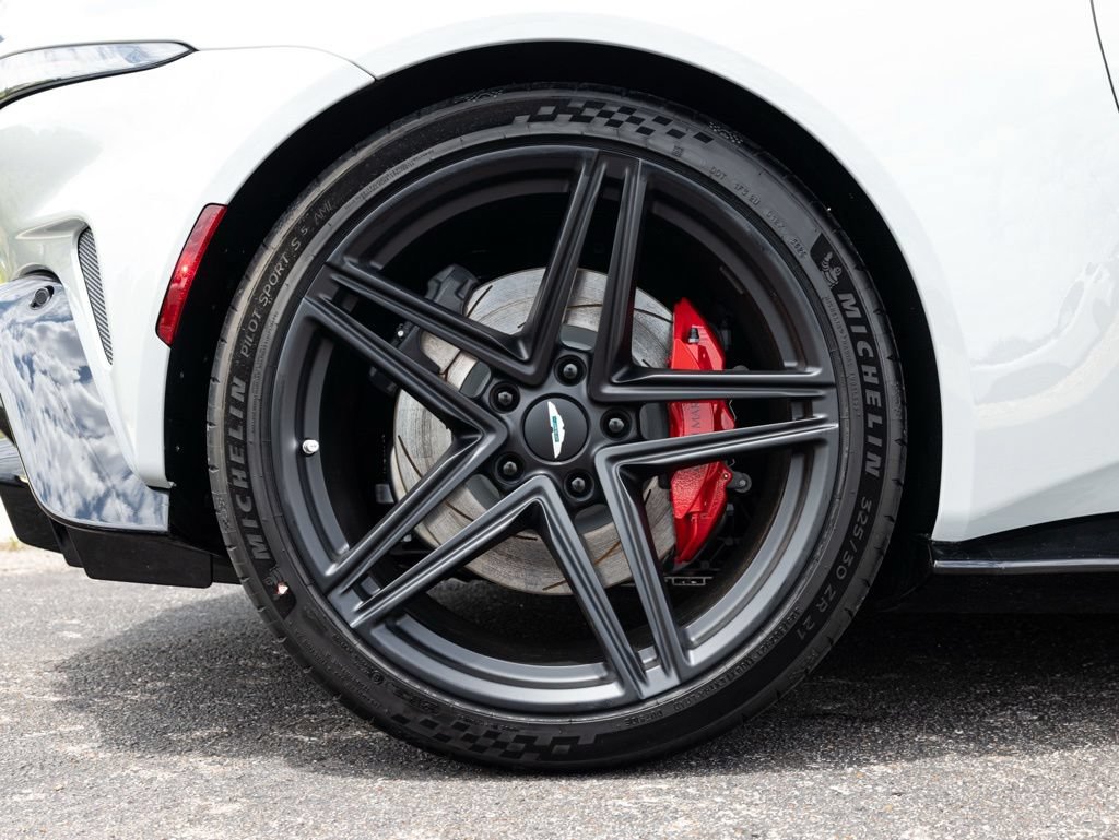 New 2026 Aston Martin V8 Vantage S RWD image 59
