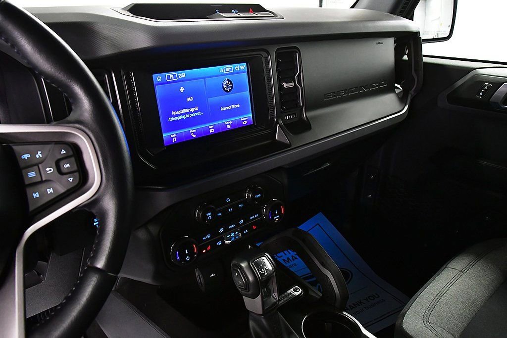 Used 2022 Ford Bronco Big Bend image 21