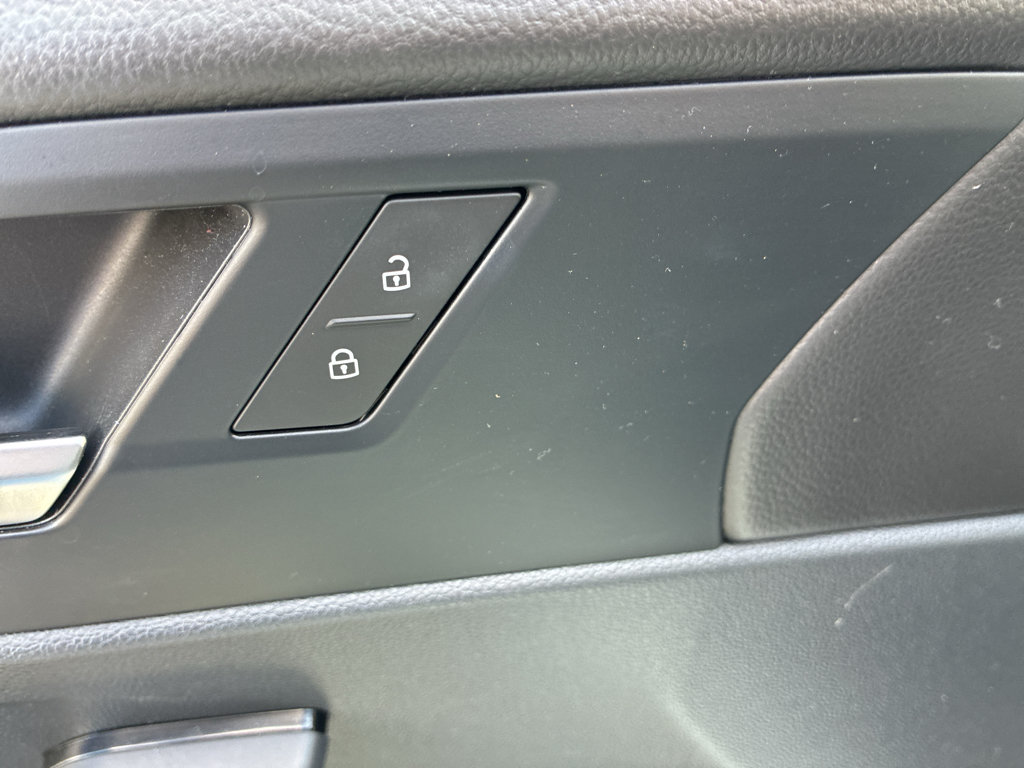 Used 2023 Volkswagen Jetta Sport FWD image 21