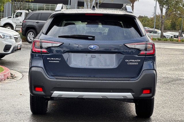 New 2025 Subaru Outback Touring image 5