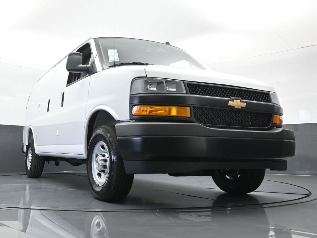 New 2025 Chevrolet Express 2500 w/ Driver Convenience Package image 46