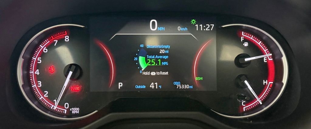 Used 2021 Toyota RAV4 Limited image 17