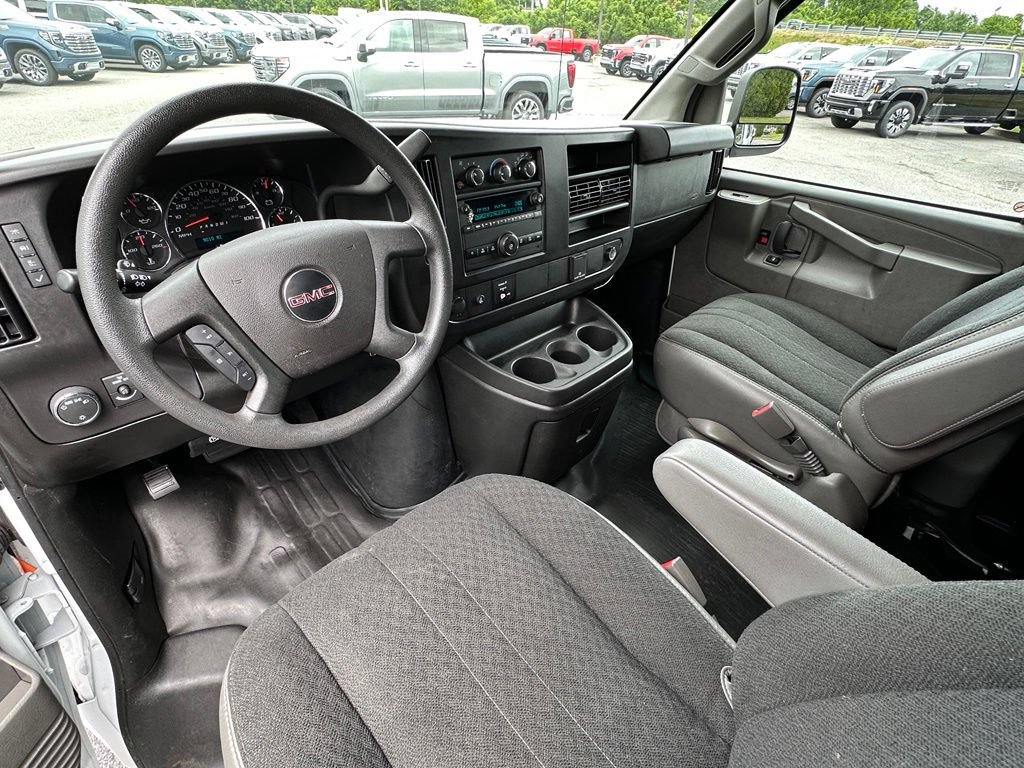 Used 2024 GMC Savana 2500 w/ Driver Convenience Package RWD image 18