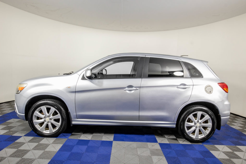 Used 2012 Mitsubishi Outlander Sport SE FWD image 8