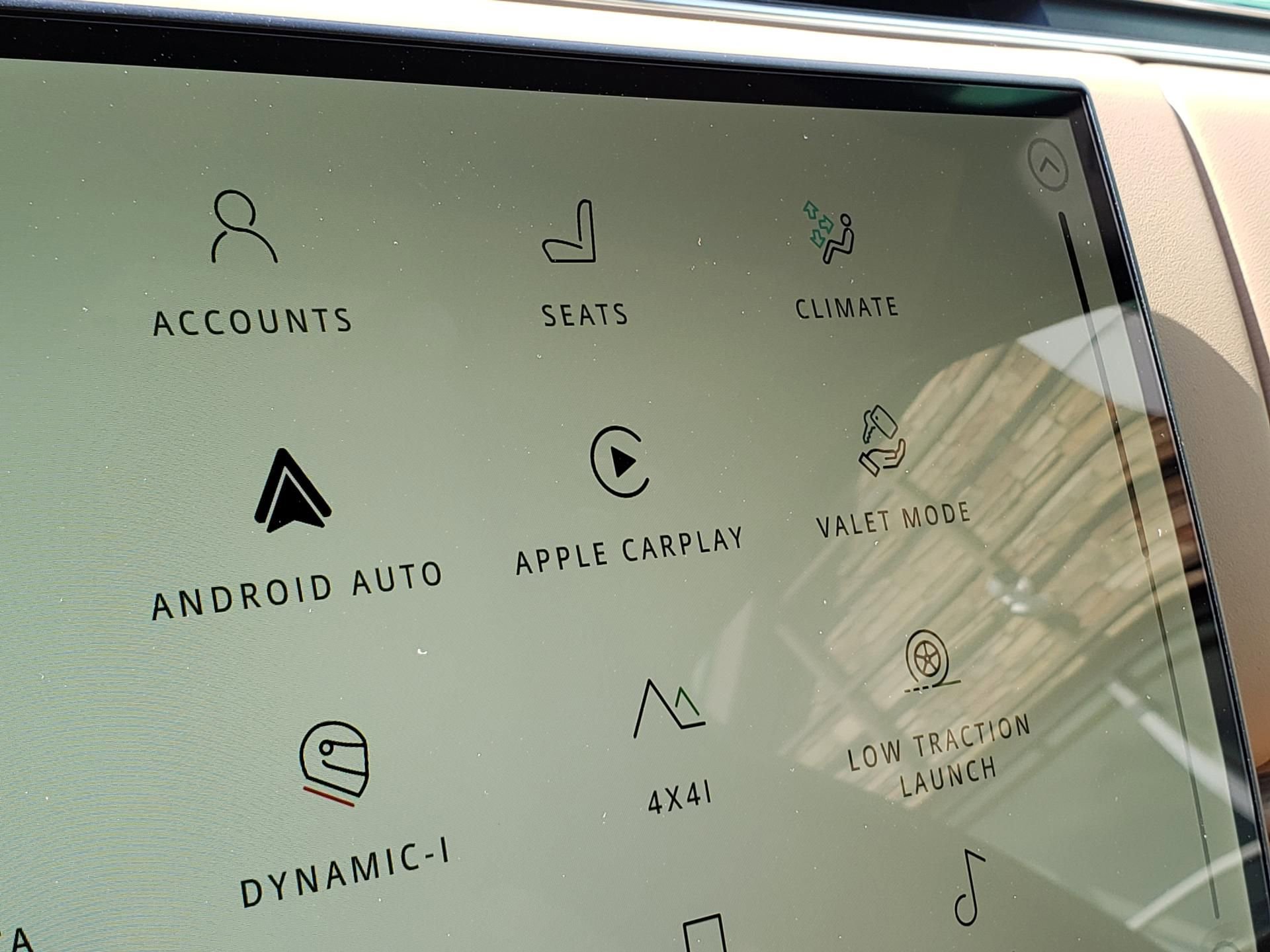 New 2026 Land Rover Range Rover SE image 24