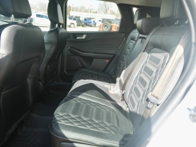 Used 2024 Ford Escape Platinum w/ Premium Technology Package image 11