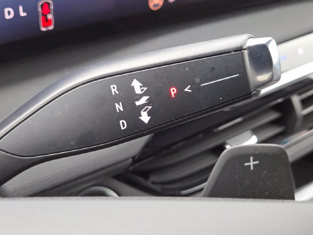 Used 2025 Buick Enclave Sport Touring w/ LPO, Floor Liner Package FWD image 32