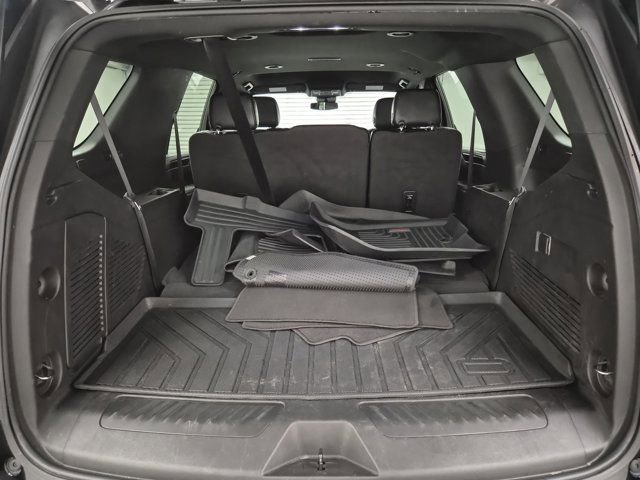 Used 2023 GMC Yukon SLE image 9