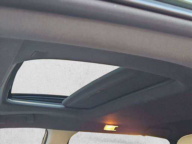 Used 2021 Toyota Sienna XLE FWD image 23
