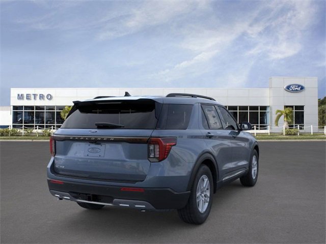 New 2025 Ford Explorer Active w/ Active Comfort Package image 8