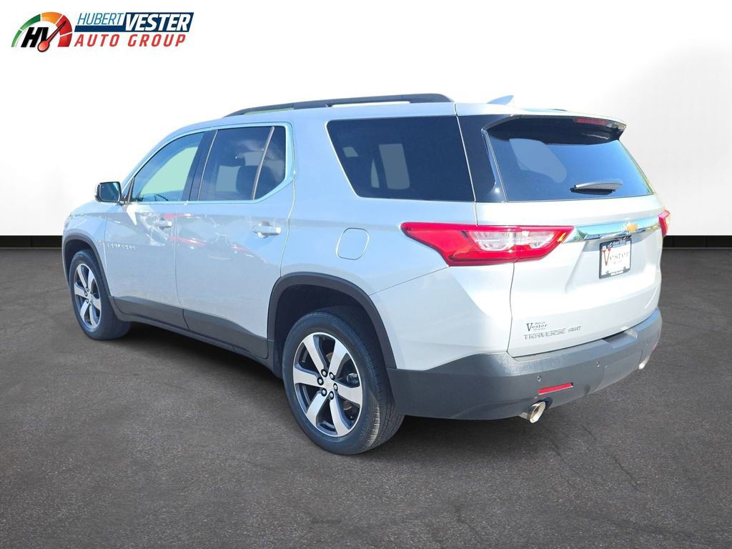 Used 2020 Chevrolet Traverse LT w/ LT Premium Package image 8