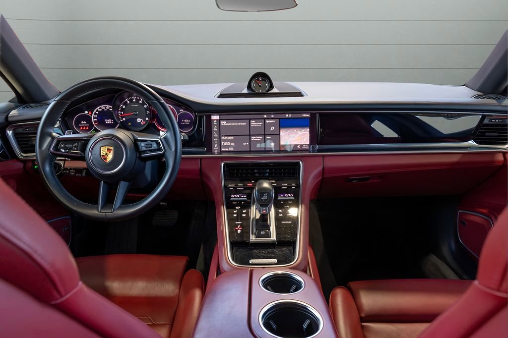 Used 2021 Porsche Panamera 4 AWD/4WD image 26