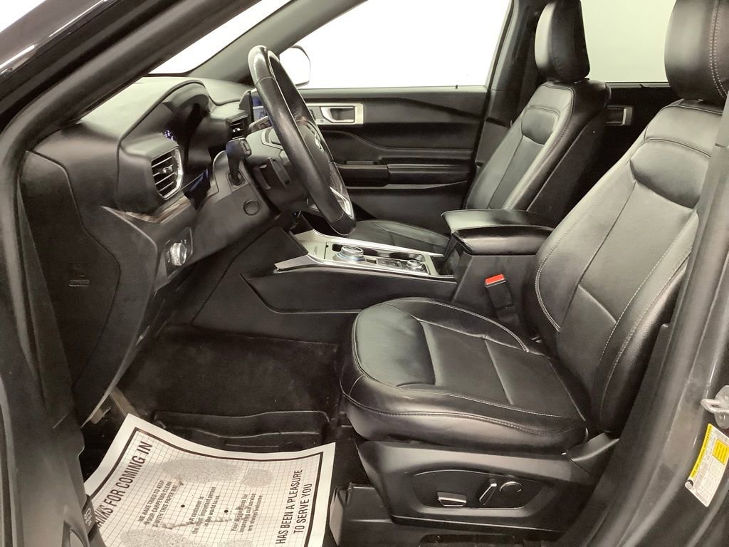 Used 2020 Ford Explorer Limited image 12