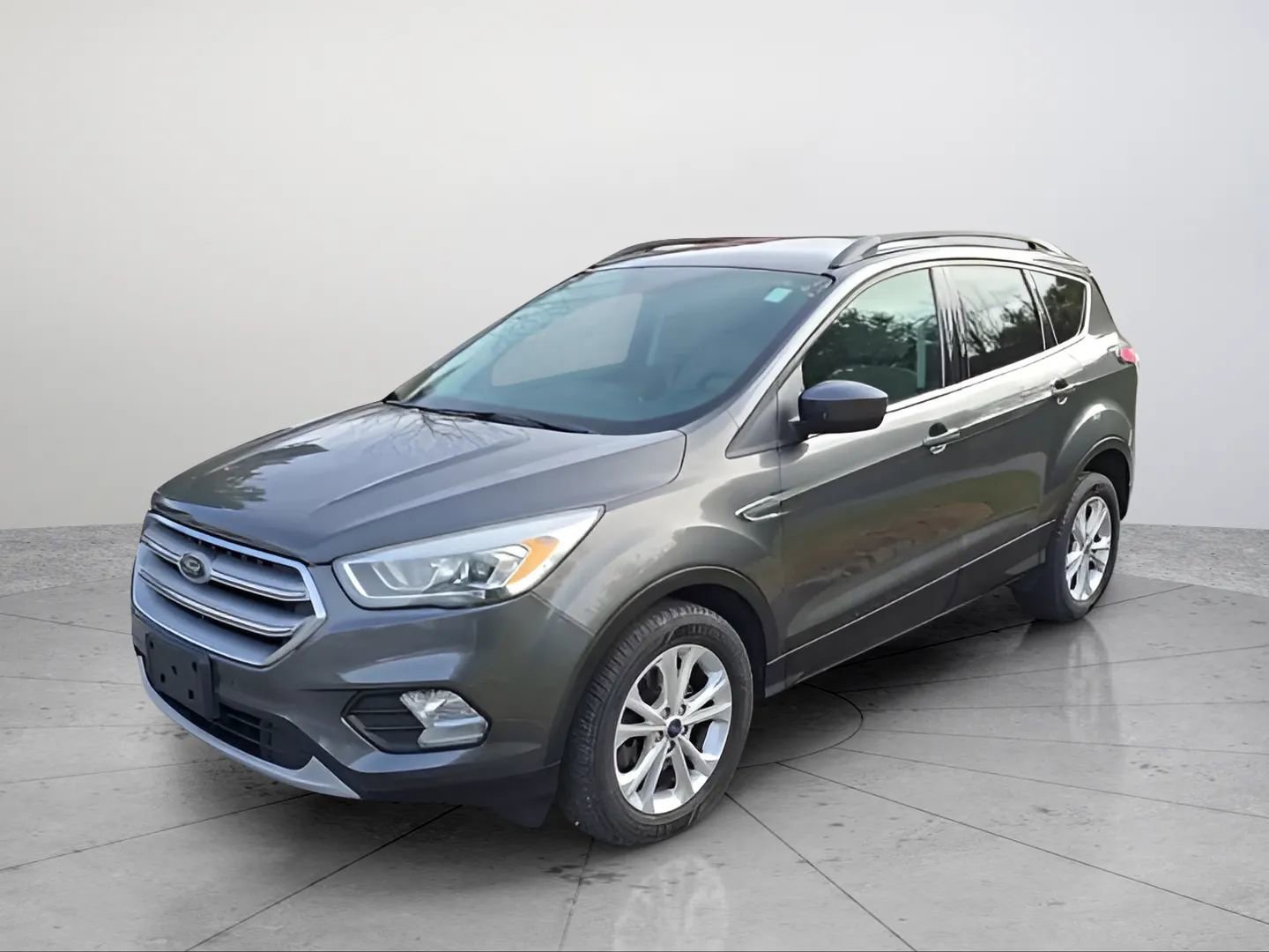 Used 2017 Ford Escape SE w/ Equipment Group 201A