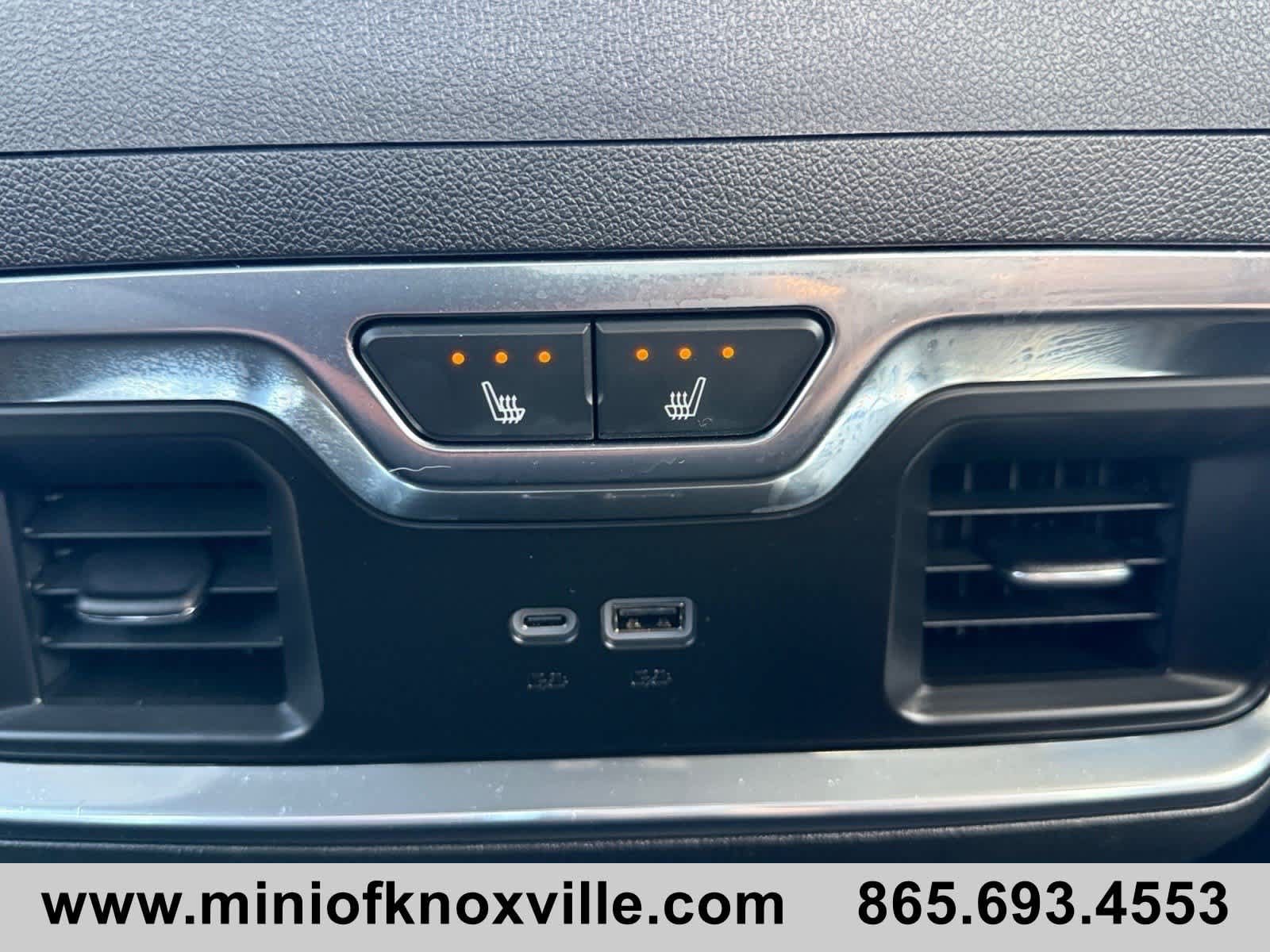 Used 2024 GMC Sierra 2500 Denali Ultimate AWD/4WD image 27